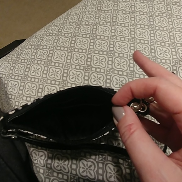 Coach wristlet - Picture 4 of 4